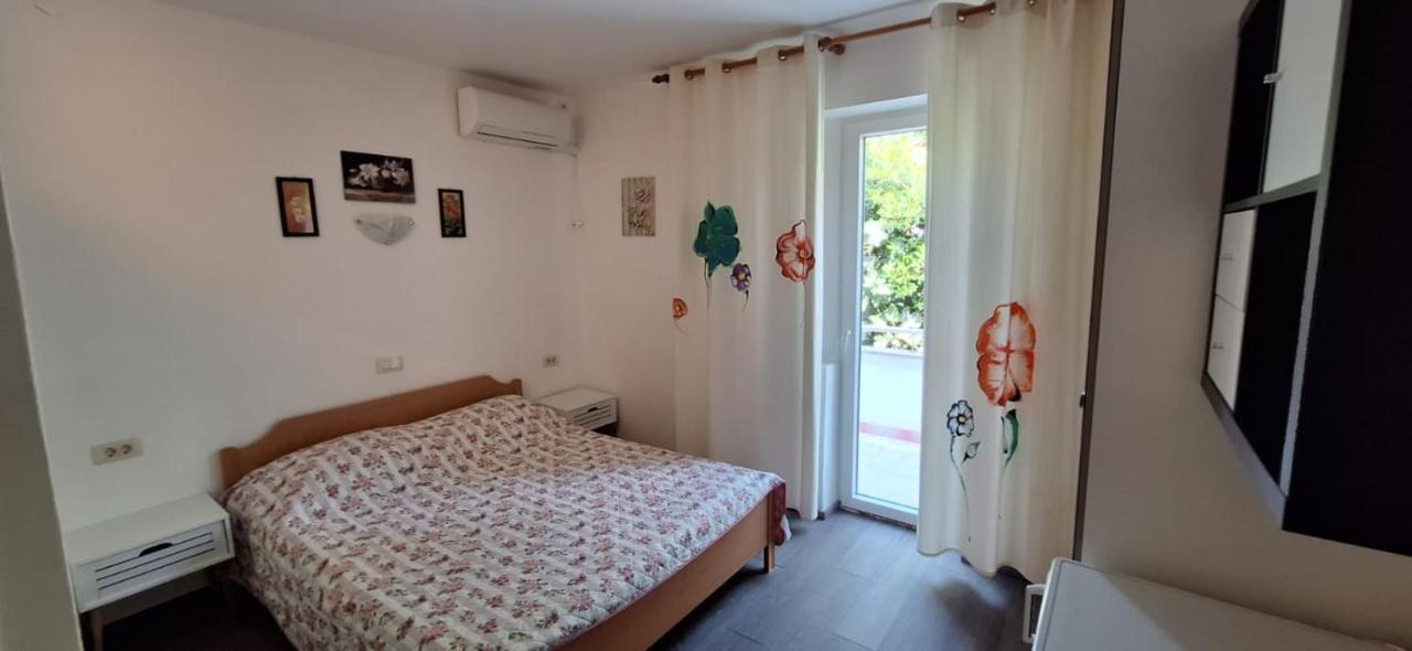 Apartments Villa Milenka Novalja Kültér fotó
