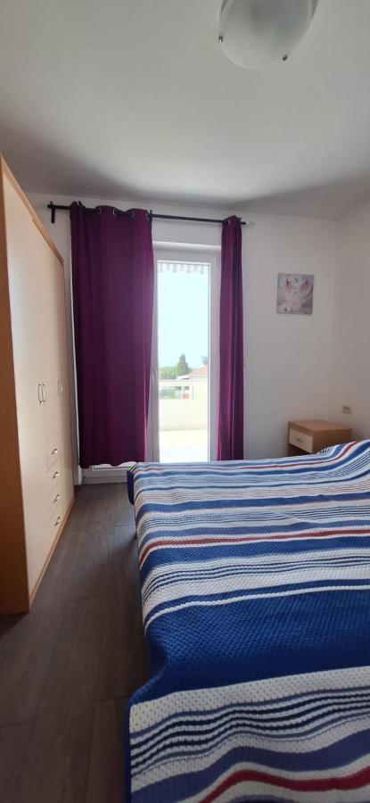 Apartments Villa Milenka Novalja Kültér fotó