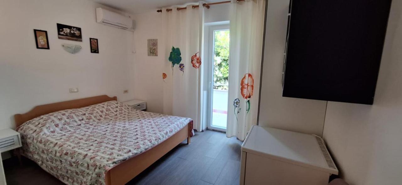 Apartments Villa Milenka Novalja Kültér fotó