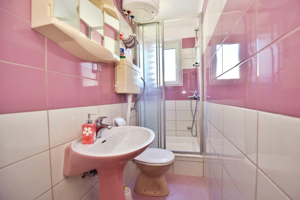 Apartments Villa Milenka Novalja Kültér fotó