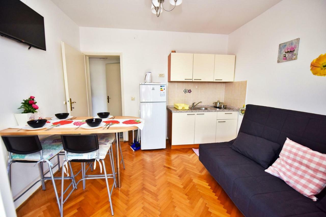 Apartments Villa Milenka Novalja Kültér fotó