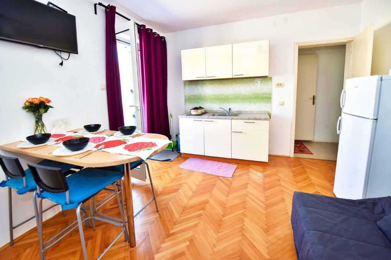 Apartments Villa Milenka Novalja Kültér fotó