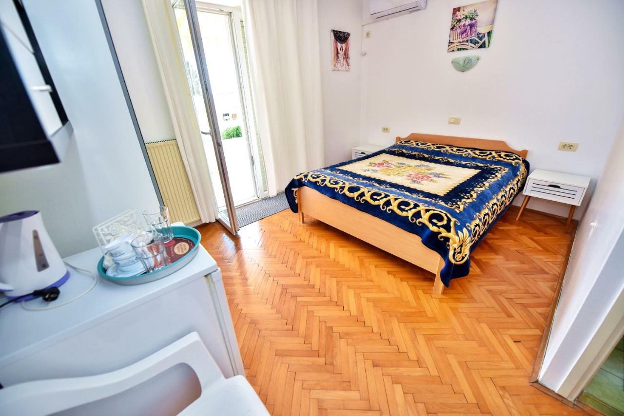 Apartments Villa Milenka Novalja Kültér fotó